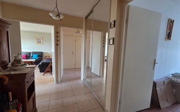 Appartement à vendre    2 pièces • 76,50 m2 Choisy-le-Roi