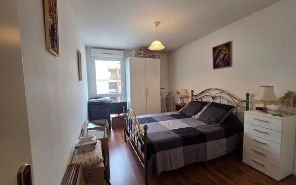 Appartement à vendre    2 pièces • 76,50 m2 Choisy-le-Roi