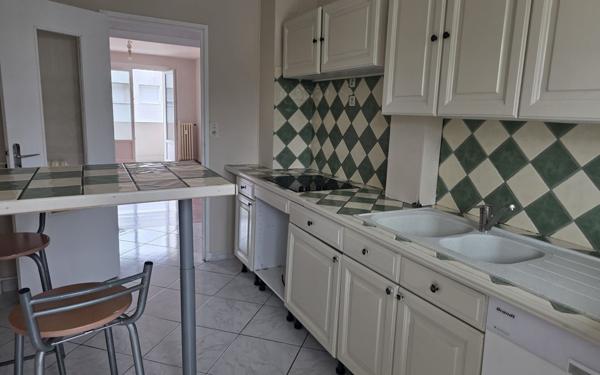 Appartement à vendre    3 pièces • 71,21 m2 Limoges