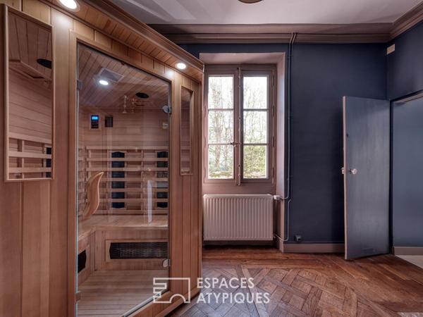 Maison de caractère en coeur de ville avec jardin et dépendances