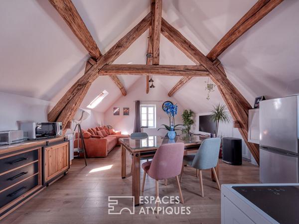 Maison de caractère en coeur de ville avec jardin et dépendances