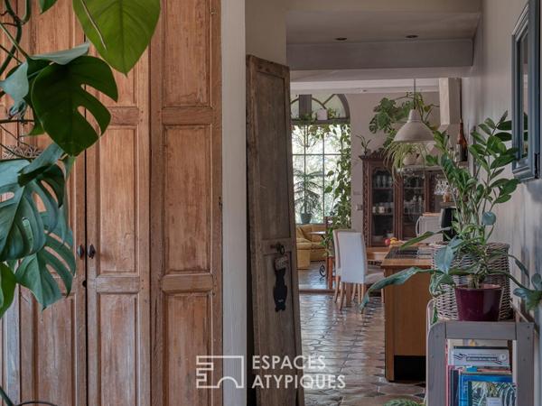 Maison de caractère en coeur de ville avec jardin et dépendances