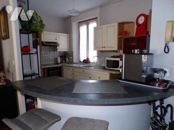 Appartement de type 4 avec garage.