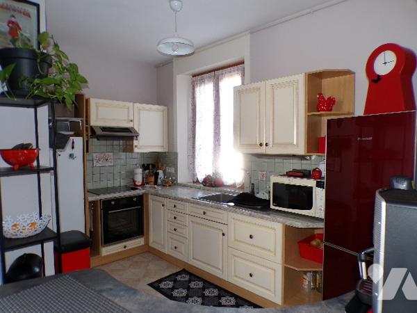 Appartement de type 4 avec garage.