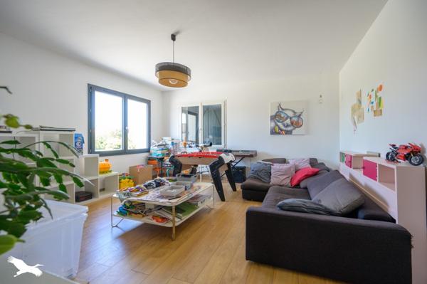 Maison à vendre |  Nieul-sur-Mer |  7 pièces | 220 m²