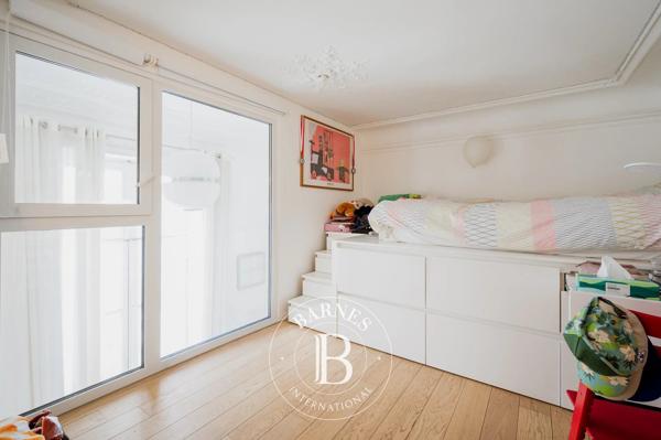 Paris 9ème, Appartement 3 Chambres -  127 m² à vendre