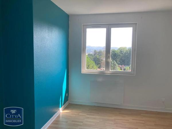 Maison à louer 5 pièces 116.3m² Villars (42390)