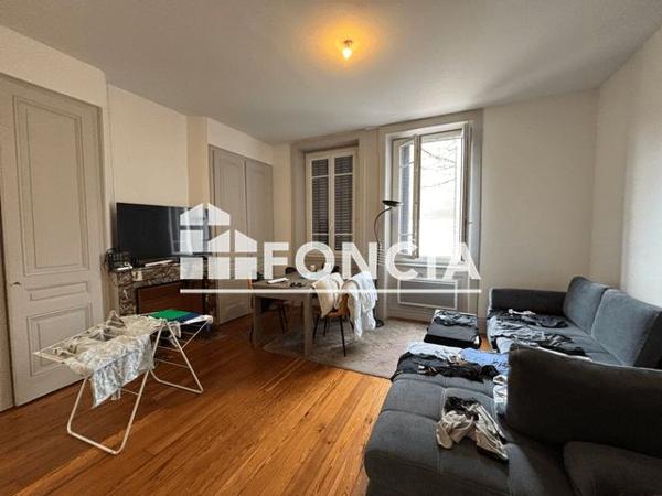 Location Appartement 2 pièces 51 m² - 9 RUE EUGENE FOURNIERE Villeurbanne 69100