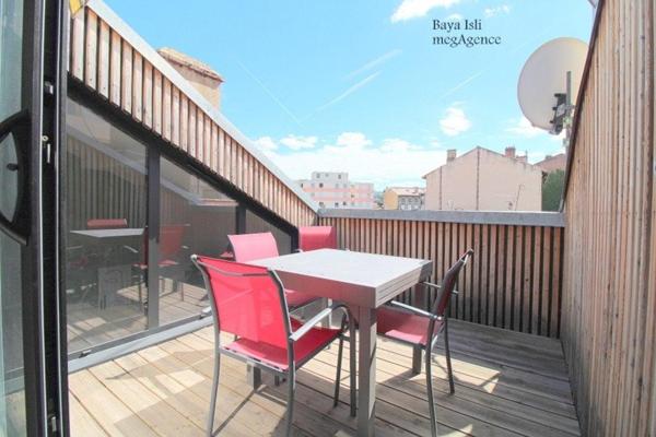 Appartement à SAINT-ETIENNE, 42000 - 5 pièces 148m²