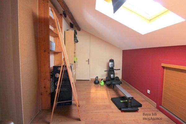 Appartement à SAINT-ETIENNE, 42000 - 5 pièces 148m²