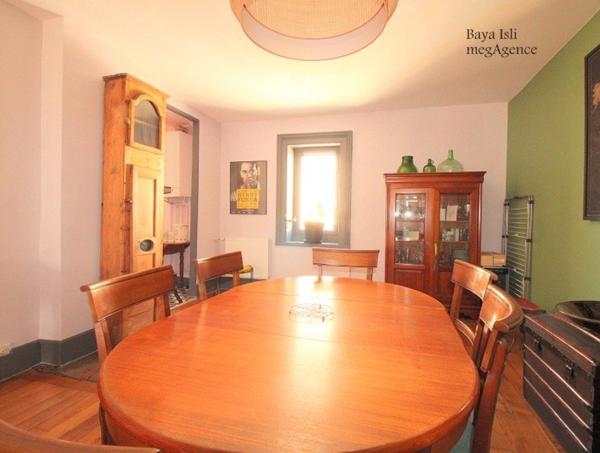 Appartement à SAINT-ETIENNE, 42000 - 5 pièces 148m²