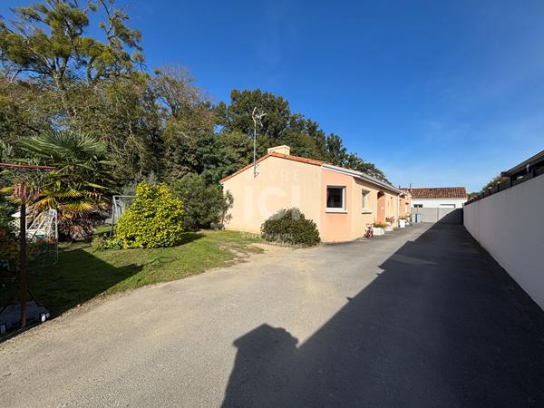 Maison familiale de plain-pied BOUAYE