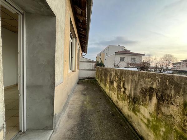 APPARTEMENT MEXIMIEUX - 3 pièce(s) - 53 m2