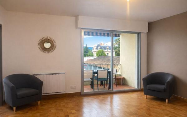 Appartement à vendre    3 pièces •  Montélimar