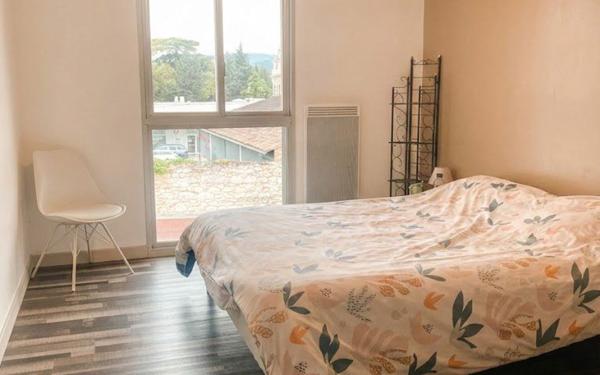 Appartement à vendre    3 pièces •  Montélimar