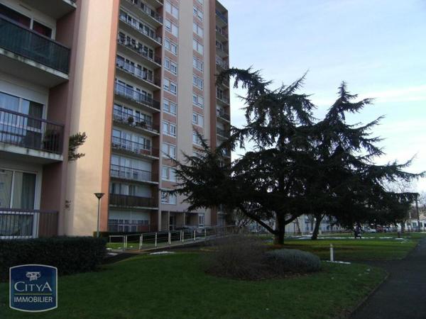 Appartement à louer 3 pièces 67.99m² Le Mans (72100)