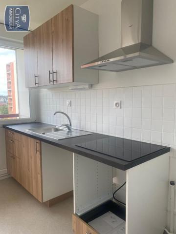 Appartement à louer 3 pièces 67.99m² Le Mans (72100)