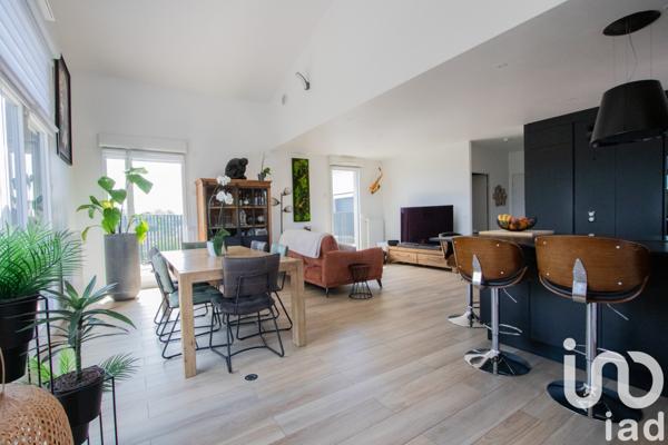 Apartment for sale 4 rooms 110 m² Bois-d'Arcy