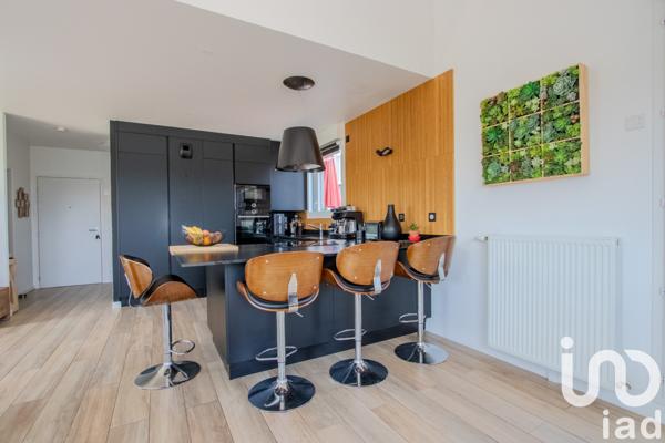 Apartment for sale 4 rooms 110 m² Bois-d'Arcy