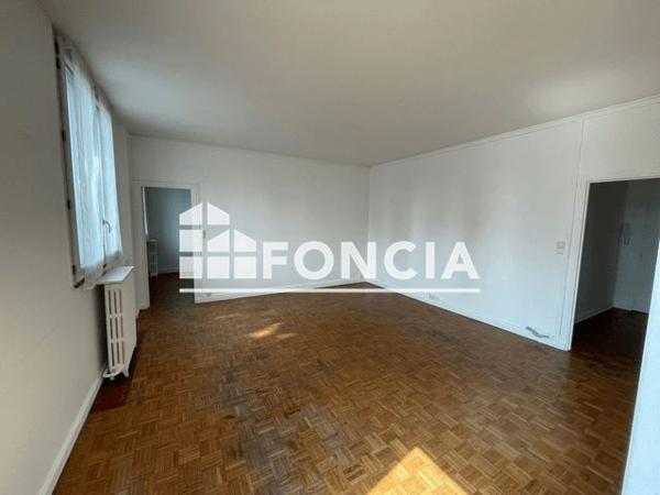 Location Appartement 2 pièces 58.68 m² - 15 QUAI LOUIS BLERIOT Paris 75016