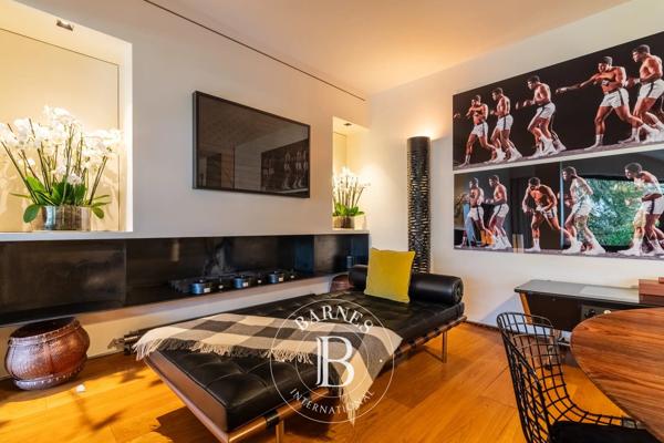Paris 16ème, Appartement 2 Chambres -  158 m² à vendre