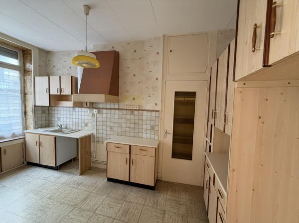 Saint-Étienne (42100) Appartement à 2 pas de la Place Albert Thomas