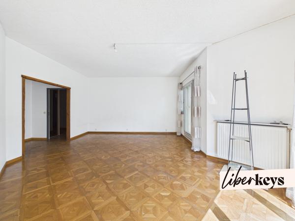 CRÉTEIL – Quartier Buttes-Halage – Grand 3 pièces avec terrasse, jardin, box et cave