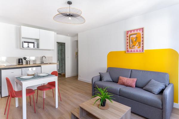"APPARTEMENT MEUBLÉ LE MANS 1 PIECE 20M2"