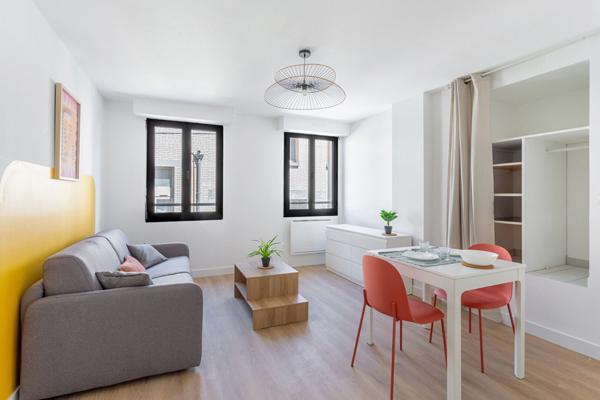 "APPARTEMENT MEUBLÉ LE MANS 1 PIECE 20M2"