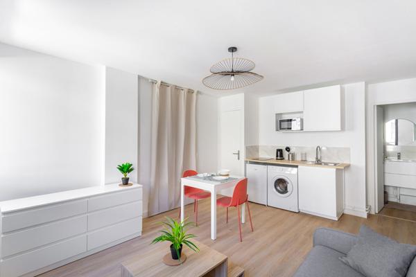 "APPARTEMENT MEUBLÉ LE MANS 1 PIECE 20M2"