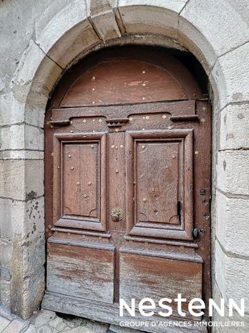 A vendre : Bel appartement T2 avec cachet - vue Saône - hyper centre MACON 71000