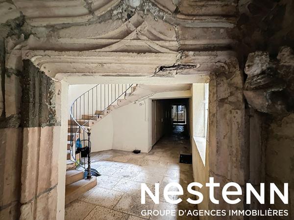 A vendre : Bel appartement T2 avec cachet - vue Saône - hyper centre MACON 71000