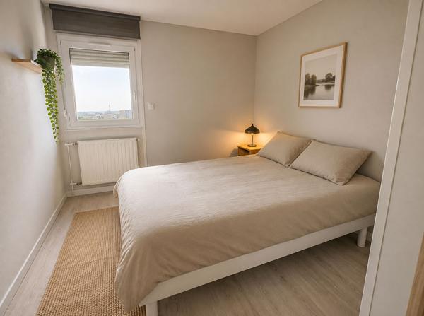 Appartement 4 pièces à vendre à Angers - La Roseraie, 12ème étage avec vue dégagée