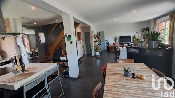 Maison 7 pièces de 140 m² à Gometz-la-Ville (91400)