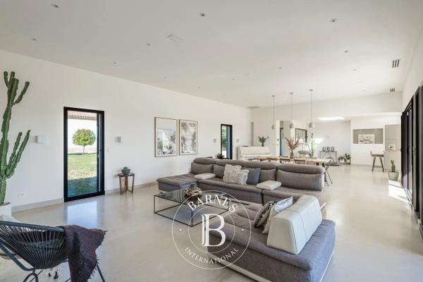 Tresques, Maison 4 Chambres -  252 m² à vendre