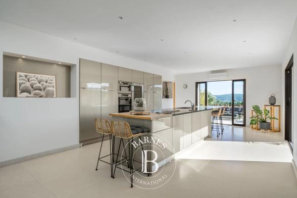Tresques, Maison 4 Chambres -  252 m² à vendre
