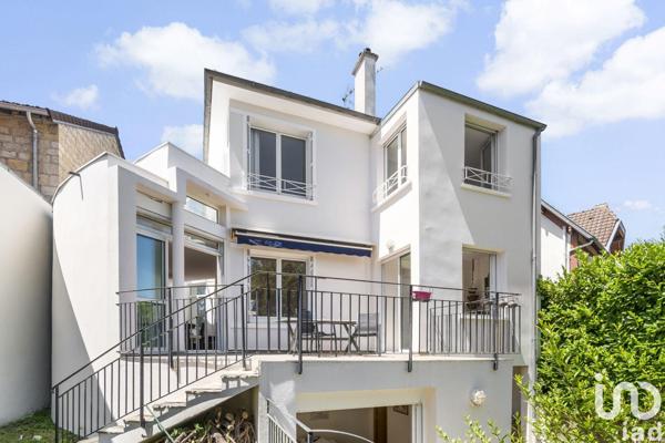 Maison à vendre 8 pièces 177 m² Marnes-la-Coquette