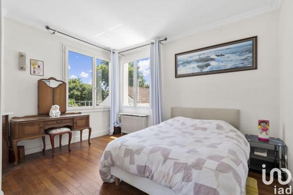 Maison à vendre 8 pièces 177 m² Marnes-la-Coquette