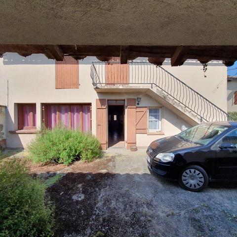 Grenade (31330) Maison de village avec dépendance et cour intérieure