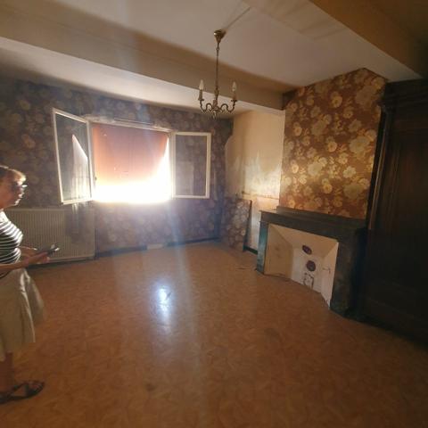 Grenade (31330) Maison de village avec dépendance et cour intérieure