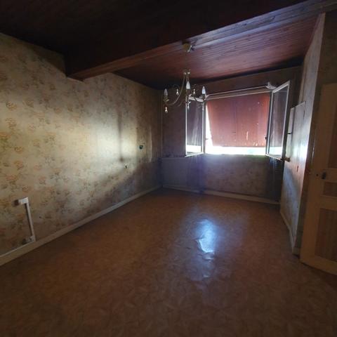 Grenade (31330) Maison de village avec dépendance et cour intérieure