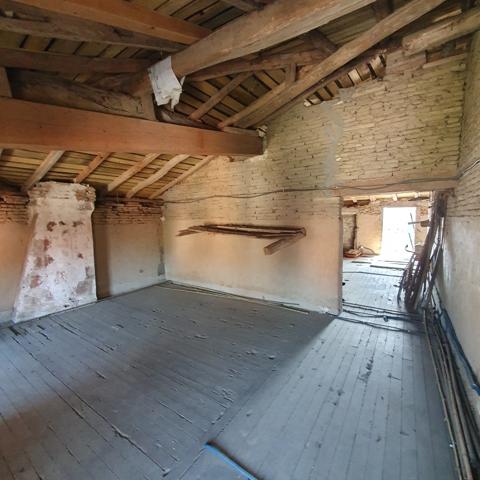 Grenade (31330) Maison de village avec dépendance et cour intérieure