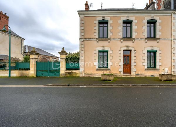 Maison en pierre de 121 m²