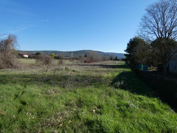 Très beau terrain de 2940 m² dont 680 constructibles