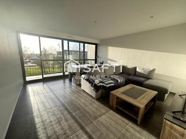 VANNES : T5 rénové, à fort potentiel locatif de 93 m²