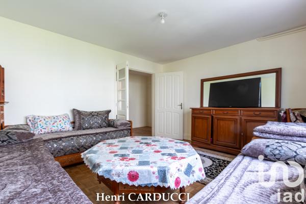 Appartement à vendre 3 pièces 55 m² Aubervilliers