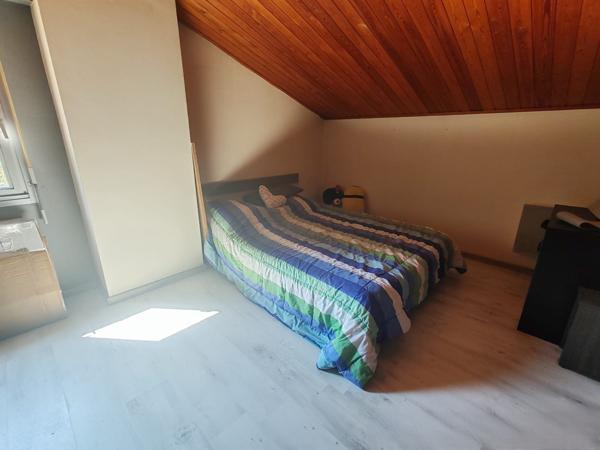 maison d'architecte de 140 m² avec 4 chambres et terrain de 1950 m²