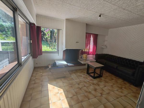 maison d'architecte de 140 m² avec 4 chambres et terrain de 1950 m²