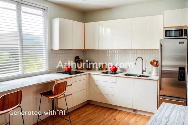 Vente                                                      Maison
                        
                     5 pièces                      92 m2                     à Manéglise