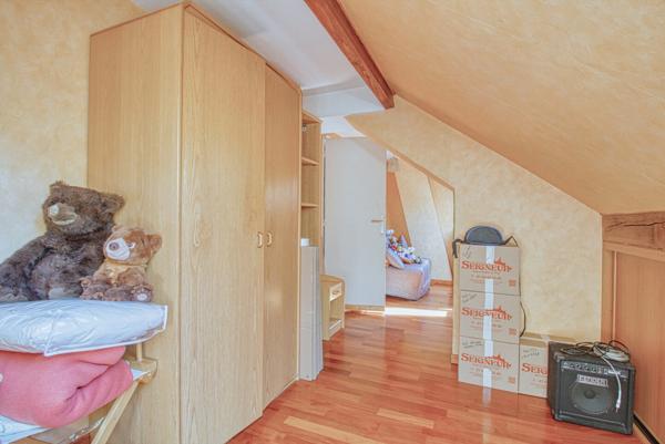 Magnifique pavillon à deux pas du groupe scolaire Saint-Laurent